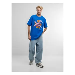 Oversized T-Shirt Upscale Up to the Sky image-2