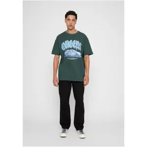 Oversized T-Shirt Upscale Queens image-2