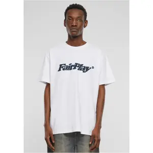 Oversized T-Shirt Upscale PlayFair image-1
