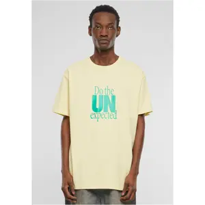 T-shirt Upscale Do The Unexpected image-1