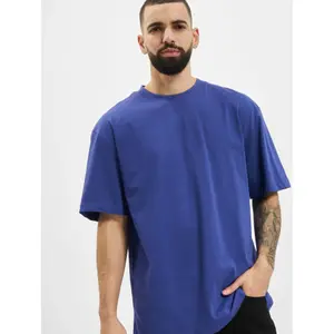 T-shirt Urban Classics tall image-2