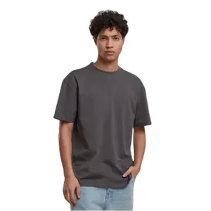 T-shirt Urban Classics image-0