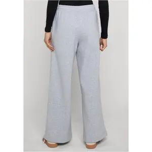 Pantalón de chándal mujer Urban Classics Fluffy Wideleg image-1