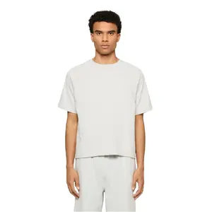 Thick T-shirt with Contrasting Stitching Urban Classics image-1