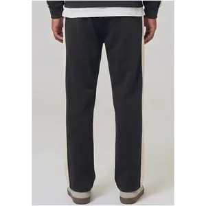 Piqué jogging trousers Urban Classics image-3