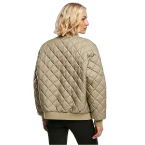 Bombers acolchoado feminino Urban Classics Oversized Diamond image-4