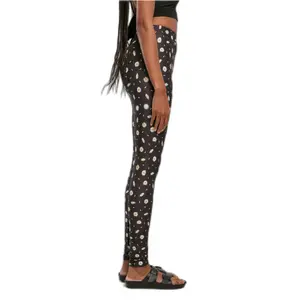 Legging femme Urban Classics Soft AOP image-6