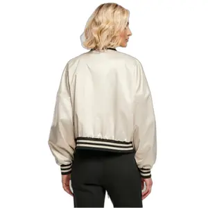 Dames oversized satijnen korte jas Urban Classics College GT image-4