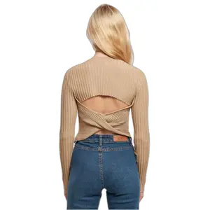 Pullover court tricot côtelé à dos torsadé femme Urban Classics image-4