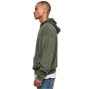 Sweatshirt à capuche brodé Urban Classics image-6