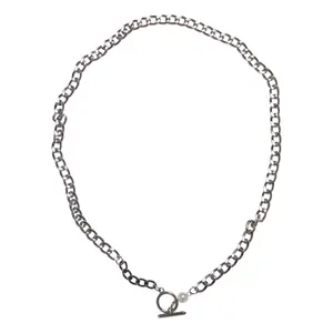 Necklace Urban Classics Pearl Fastener image-0