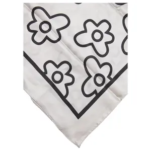 Bandana Urban Classics Big Pattern image-1