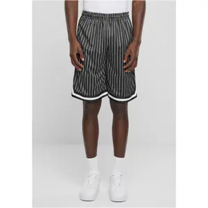 Striped knit shorts Urban Classics image-1
