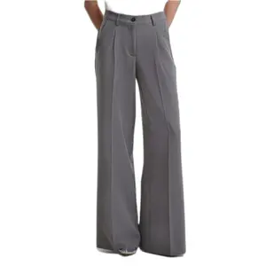 Pantalon large femme Urban Classics image-1