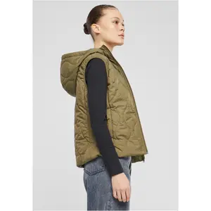 Women's Urban Classics Super Light Quilted Vest image-4