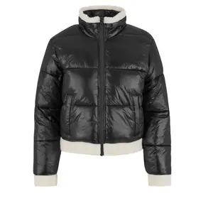 Vrouwen gerecycleerde pufferjack Urban Classics Sherpa