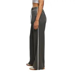 Pantalon femme Urban Classics wide leg image-5