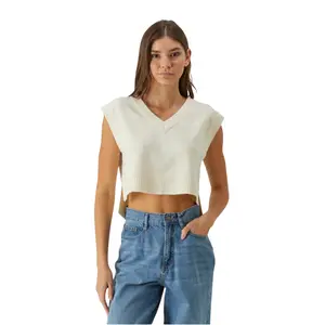 Sleeveless women's roll neck Urban Classics image-1