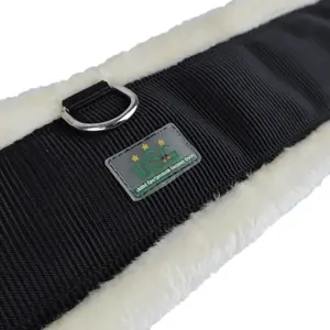 Nylon dressage girth with padding USG image-4
