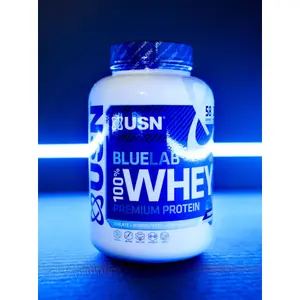 Strawberry protein USN Nutrition Blue Lab 100% Whey image-0