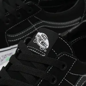 product/v/a/vans_vn0a5kxdmcg_noir_6.jpg