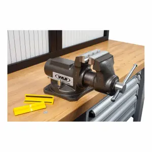 Vizi Var Pro image-1