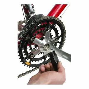 Pedálový střed a vytažení klik. Var image-1