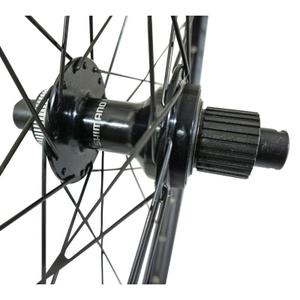 Roue de vélo VTT arrière moyeu (compatible tubeless et tubetype) pour axe traversant 12-142 pour Pneu 29 x 2.00-2.50 - jante intérieure 30 mm Velox Trucky 30 Disc Centerlock Mt510 12V. Microspline image-3