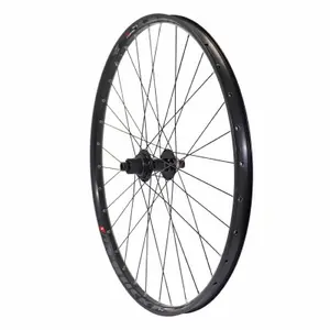 Cubo de cassete da roda traseira com eixo passante aro de 32 raios Velox Trucky 30 Boost Tubeless Ready Disc Centerlock Shimano Mt510 Microspline 12V. 12-148 30C 32