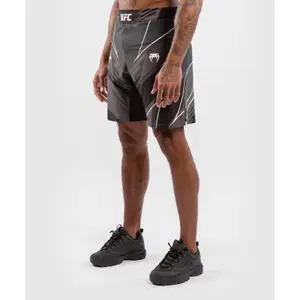 Pantalón corto Venum UFC Authentic Fight Night image-2