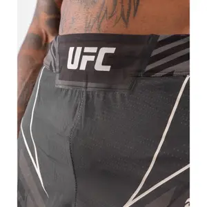 Pantalón corto Venum UFC Authentic Fight Night image-4