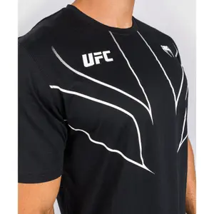 Camiseta Venum UFC Fight Night 2.0 Replica image-3