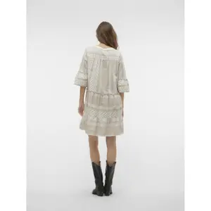 Vestido midi de manga 3/4 para mulher Vero Moda Dicthe image-4