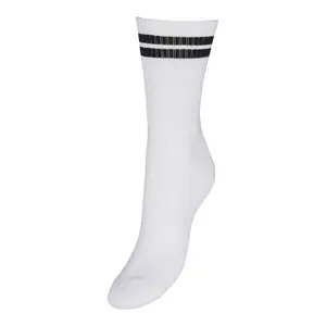 10282770-4134845-chaussettes-de-sport-a-rayures-femme-vero-moda-mel-snow-white-black-tu