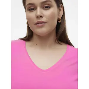 Camiseta de mujer con cuello de pico Vero Moda Aya image-5