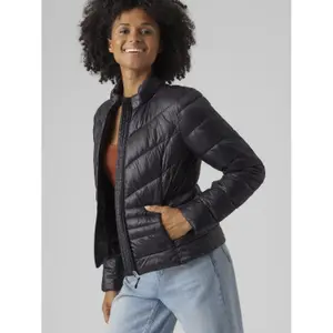 Doudoune femme Vero Moda Sorayasiv image-4