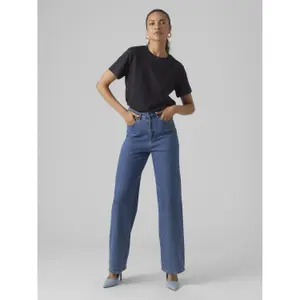T-Shirt Vero Moda Naima image-3