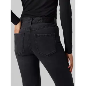 Gerade geschnittene Jeans Frau Vero Moda Hailey image-4