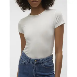 Camiseta mujer Vero Moda Ines image-1