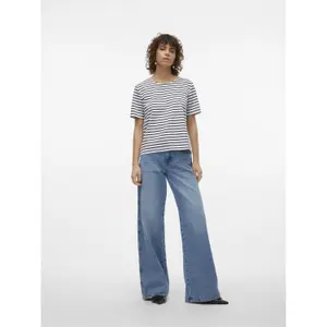 Camiseta de mujer Vero Moda Abby image-3