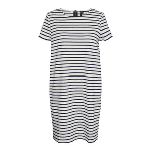 Vestido camiseta  Vero Moda Abby image-0