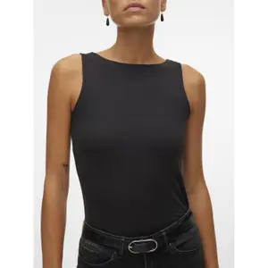 Camiseta de tirantes mujer Vero Moda Million 2-WAY image-2