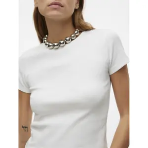 Camiseta de mujer Vero Moda Chloe image-5