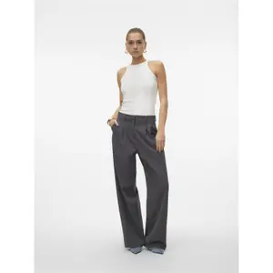 Camiseta de tirantes para mujer Vero Moda Chloe image-3