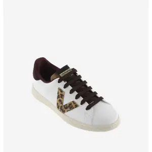 Leather-look animal print trainers for women Victoria image-1