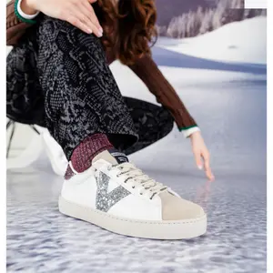 Women's leather and glitter sneakers Victoria Berlín image-4