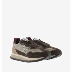 Trainers Victoria Viento image-2