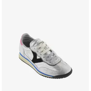 Women's Trainers Victoria Saturno image-1