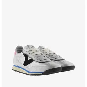 Women's Trainers Victoria Saturno image-2