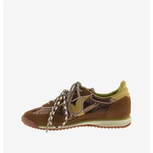 Zapatillas Victoria Saturno Metal image-4